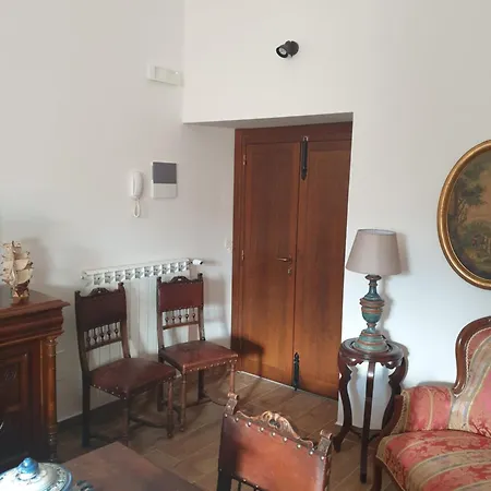 Lägenhet Le Rondinelle *