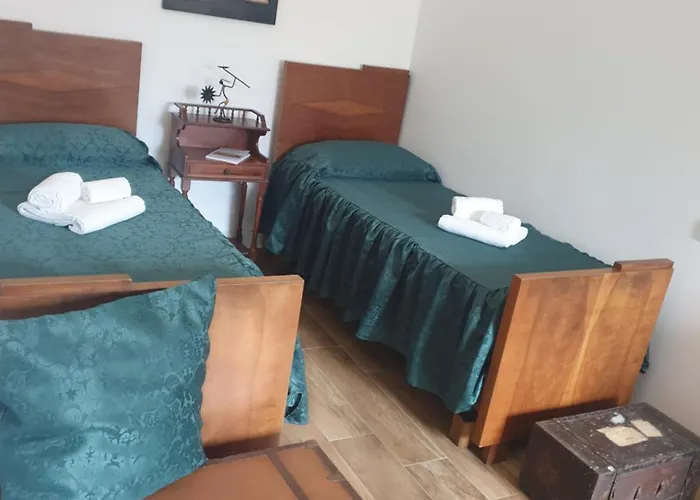 Le Rondinelle Апартаменты